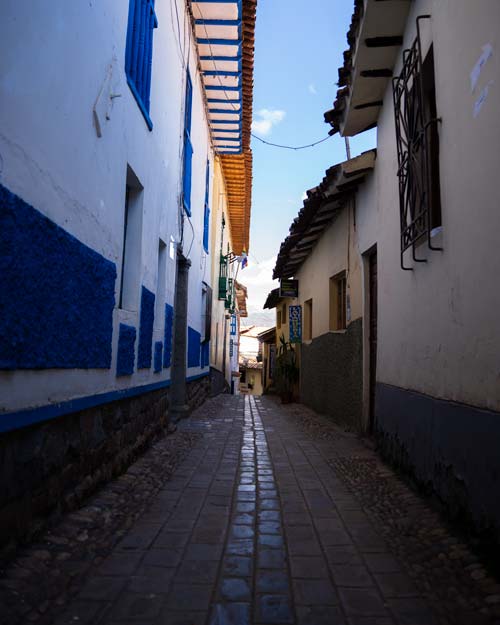 Cobblestone-streets-cusco